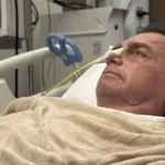 Bolsonaro passa aniversário de 71 anos internado neste sábado