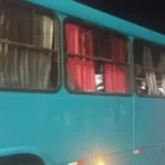 Torcedores do CSE são atacados a pedras e bombas durante retorno de jogo