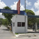 Homem é preso por injúria racial contra criança durante jogo estudantil em Maceió