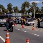 Maio Amarelo começa com ação educativa no Pontal da Barra