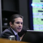 Para Hugo Motta, papa Leão XIV tem a missão de ampliar a conciliação