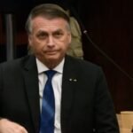Internado neste sábado, Bolsonaro realiza exames no DF Star