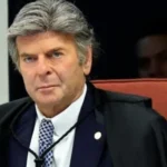 URGENTE: Fux vota pela incompetência do STF para julgar trama golpista