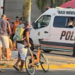 Mãe sai para fazer caminhada e encontra corpo do filho no calçadão