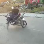 Câmera flagra colisão frontal entre motos e deixa três feridos em Craíbas