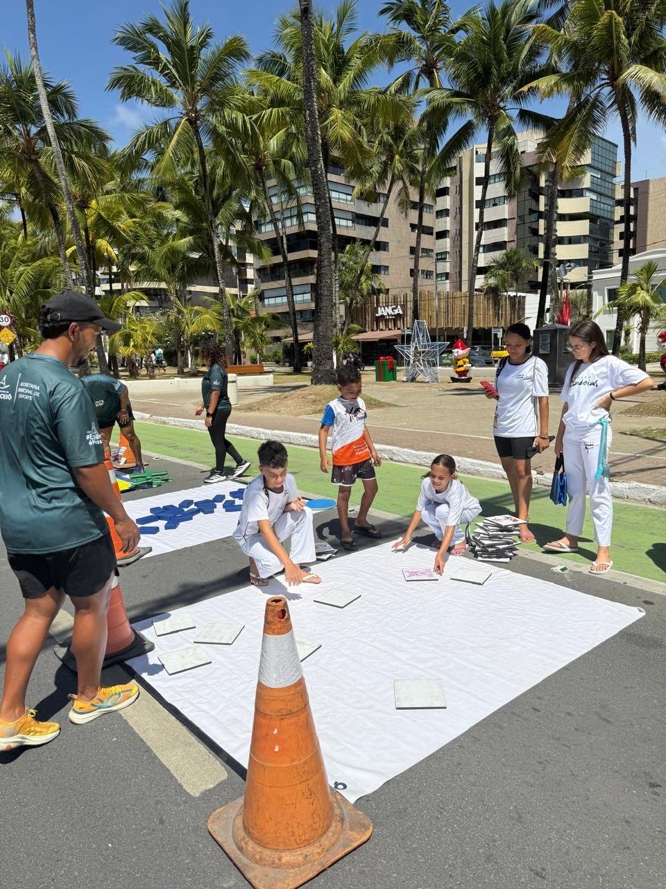 Fevereiro começa, neste domingo(1°), com ações gratuitas de saúde e esporte à beira-mar