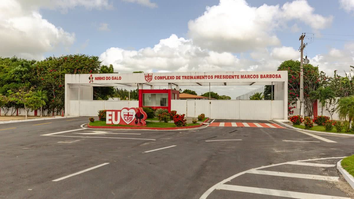 CRB proíbe entrada com roupas azuis no Ninho do Galo e no Casarão