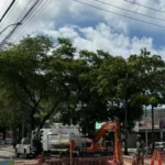 Vazamento de água interdita avenida na Jatiúca e causa transtornos no trânsito em Maceió