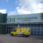 Homem é espancado por populares após suposto ato obsceno em praça de Arapiraca