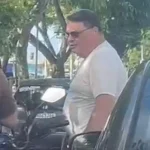 Homem armado agride e ameaça motociclista após discussão no trânsito em Maceió