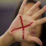 Homem é preso após incendiar roupas da ex-companheira em Maceió