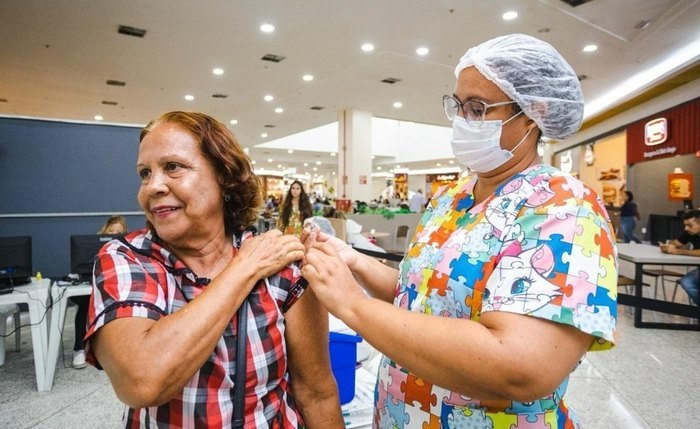 Saúde de Maceió alerta viajantes da Copa do Mundo sobre vacinação contra sarampo