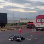 Motociclista morre após colisão com carro parado na AL-110, em Arapiraca