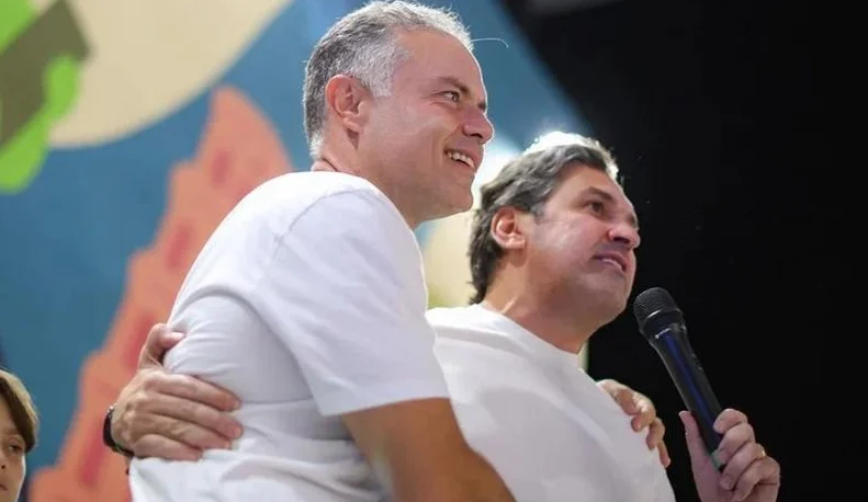 Aliado dos Calheiros, Isnaldo Bulhões aparece em reunião de luxo bancada por Daniel Vorcaro