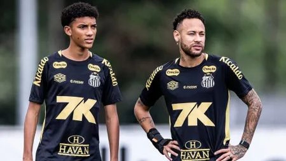Robinho Jr. acusa Neymar de agressão e envia notificação ao Santos