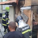 Incêndio atinge quiosque na Praça da Matriz, em São Miguel dos Campos