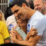 Caminhada de JHC no Mercado Público de Arapiraca reúne apoiadores e reforça agenda no interior