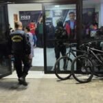 Homem é preso suspeito de agredir esposa e tentar atacar filha e neta em Maceió