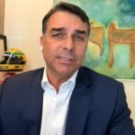 Flávio Bolsonaro cumpre agenda em Maceió nesta terça-feira com carreata e evento religioso