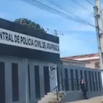 Homem é preso após incendiar própria casa e tentar agredir policial em Arapiraca