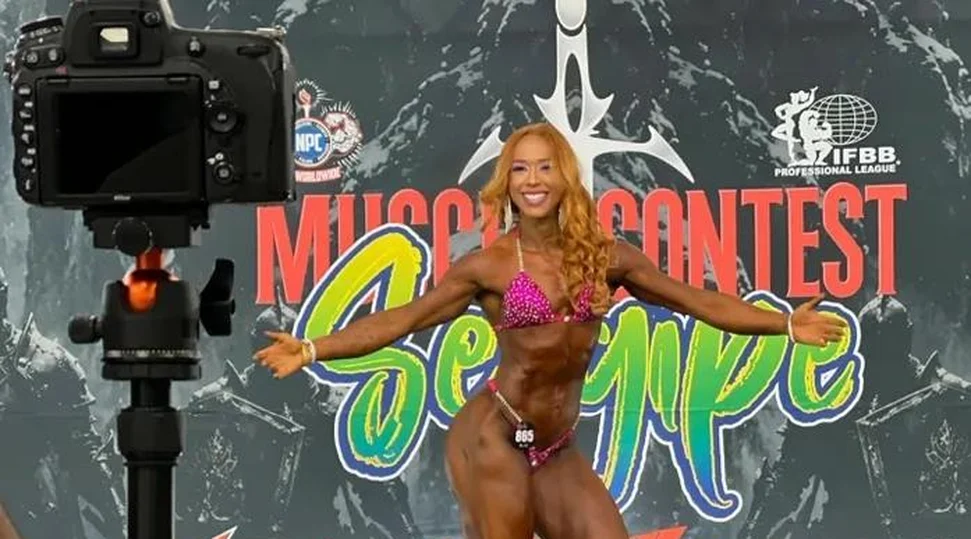 Atleta alagoana conquista pódios no fisiculturismo após transformação corporal