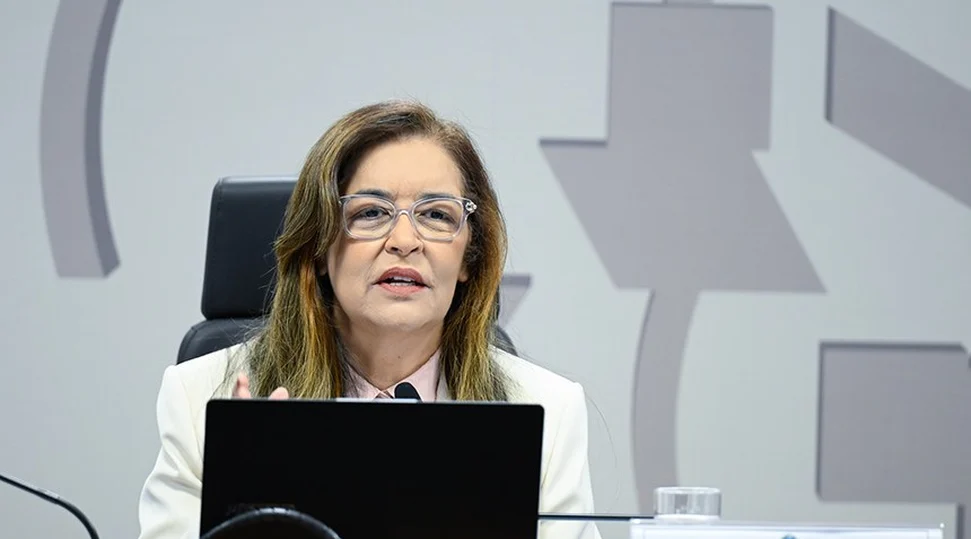 Projeto no Senado cria diretrizes para uso da inteligência artificial na área da saúde