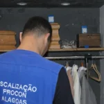 Procon-AL aponta diferenças nos preços de flores e urnas funerárias em Maceió